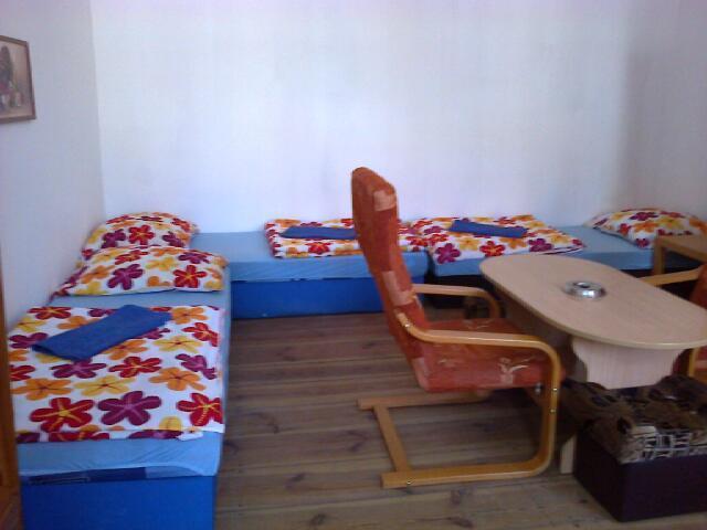 Film Hostel Poznań Esterno foto