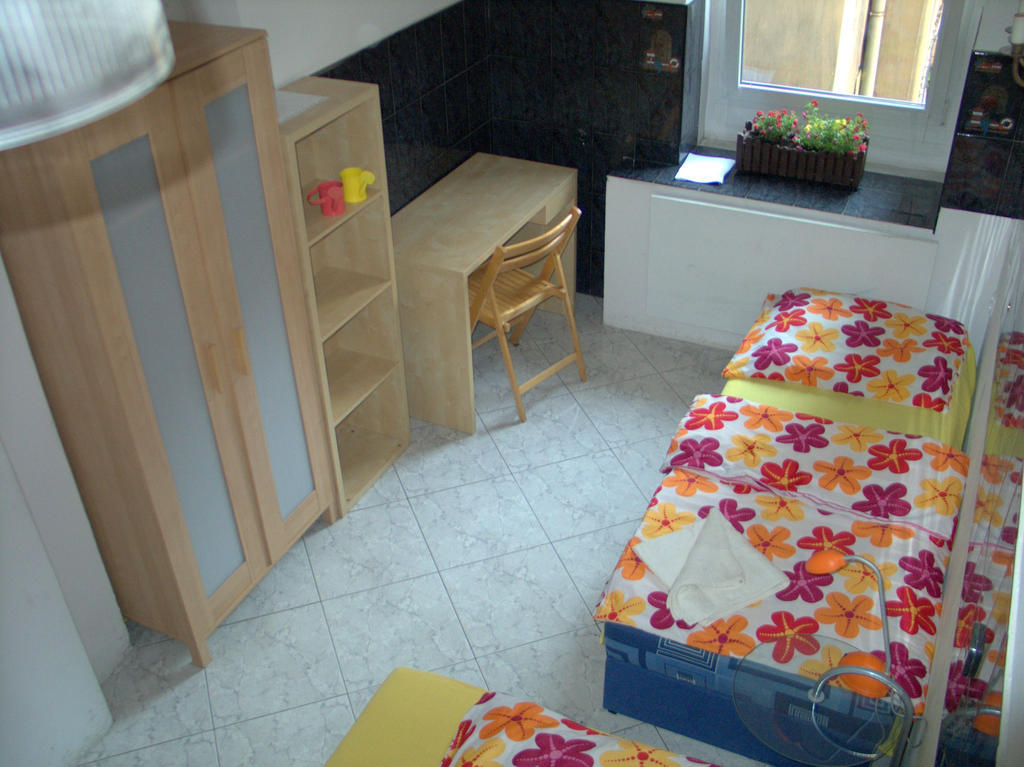 Film Hostel Poznań Esterno foto